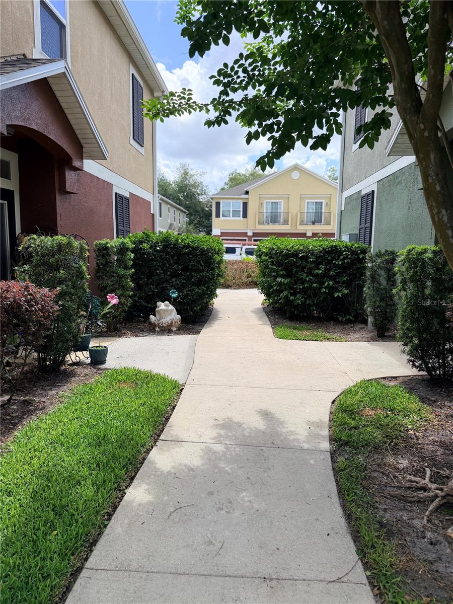 1521 SAN JACINTO CIR — photo 4