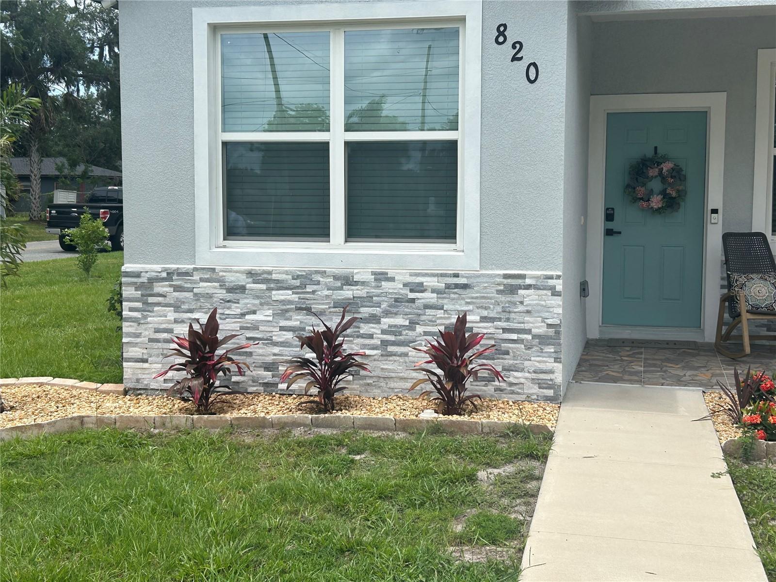 820 PECAN AVE — photo 2