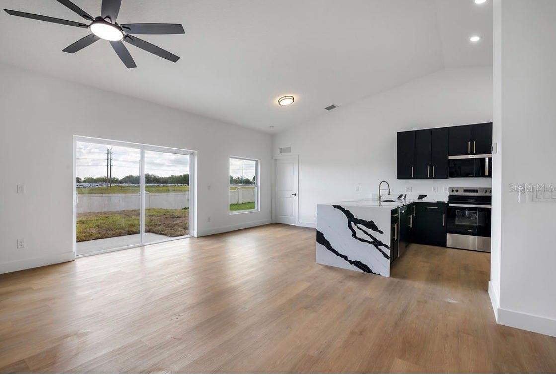 1231 DUNBAR AVE — photo 5