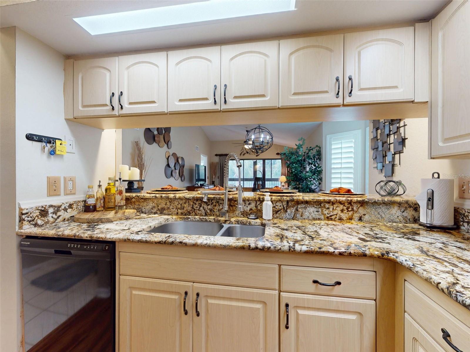 402 BOUCHELLE DR #206 — photo 3