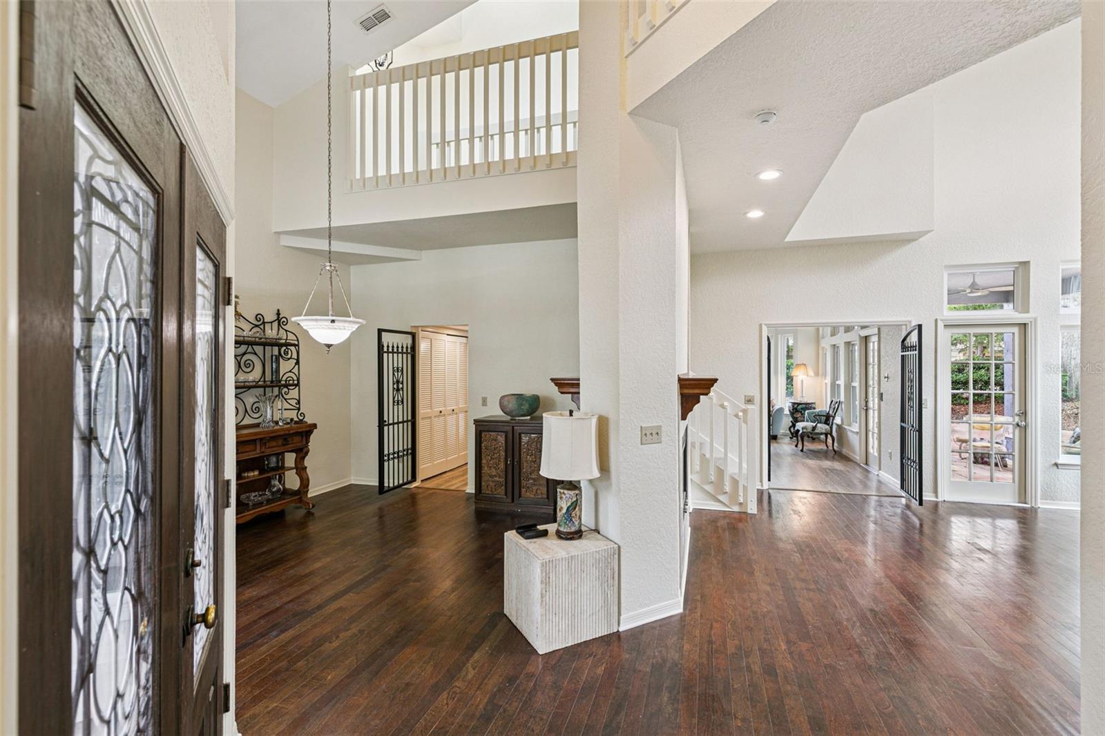 501 DEVON PL — photo 6