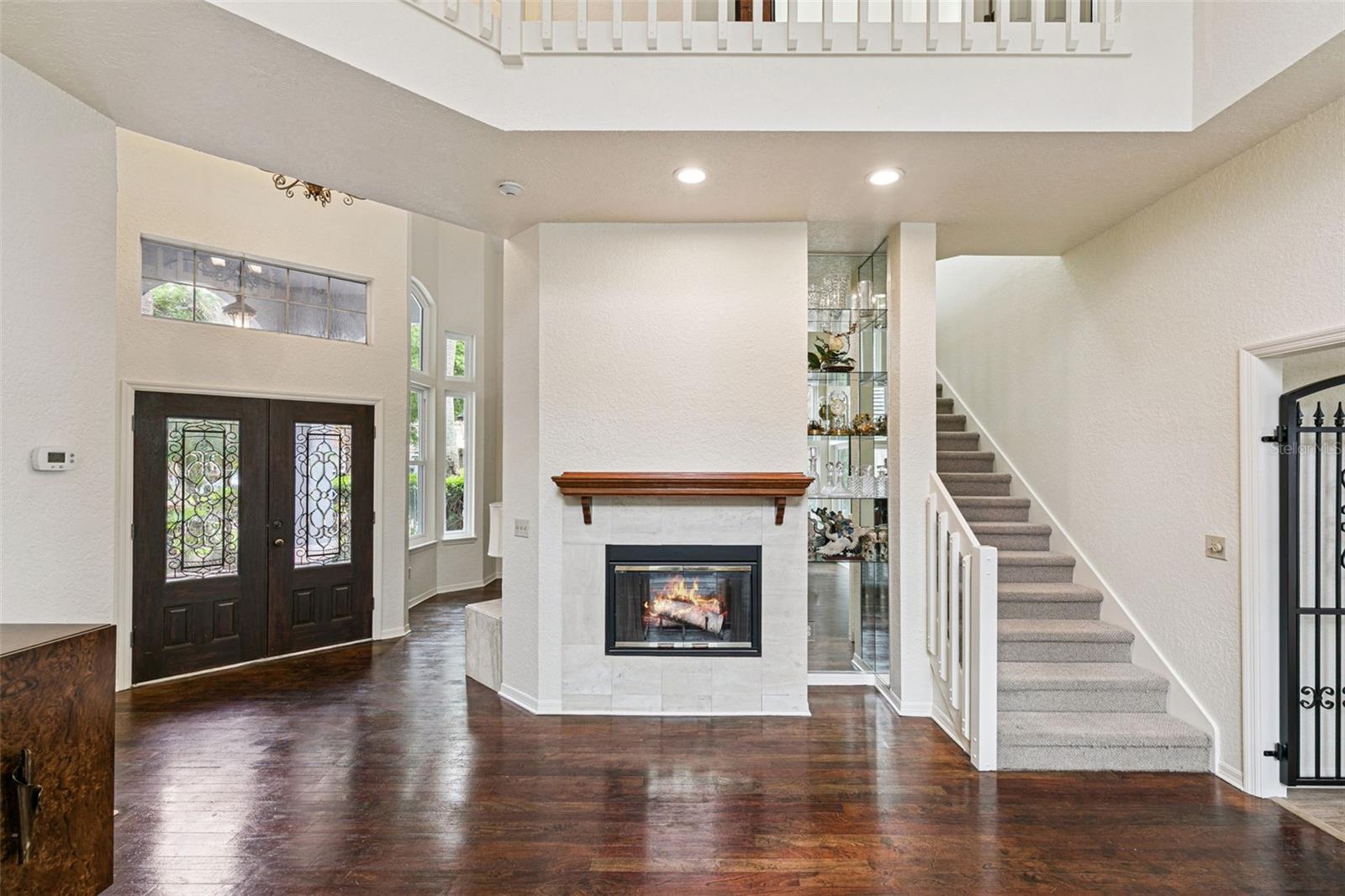 501 DEVON PL — photo 8