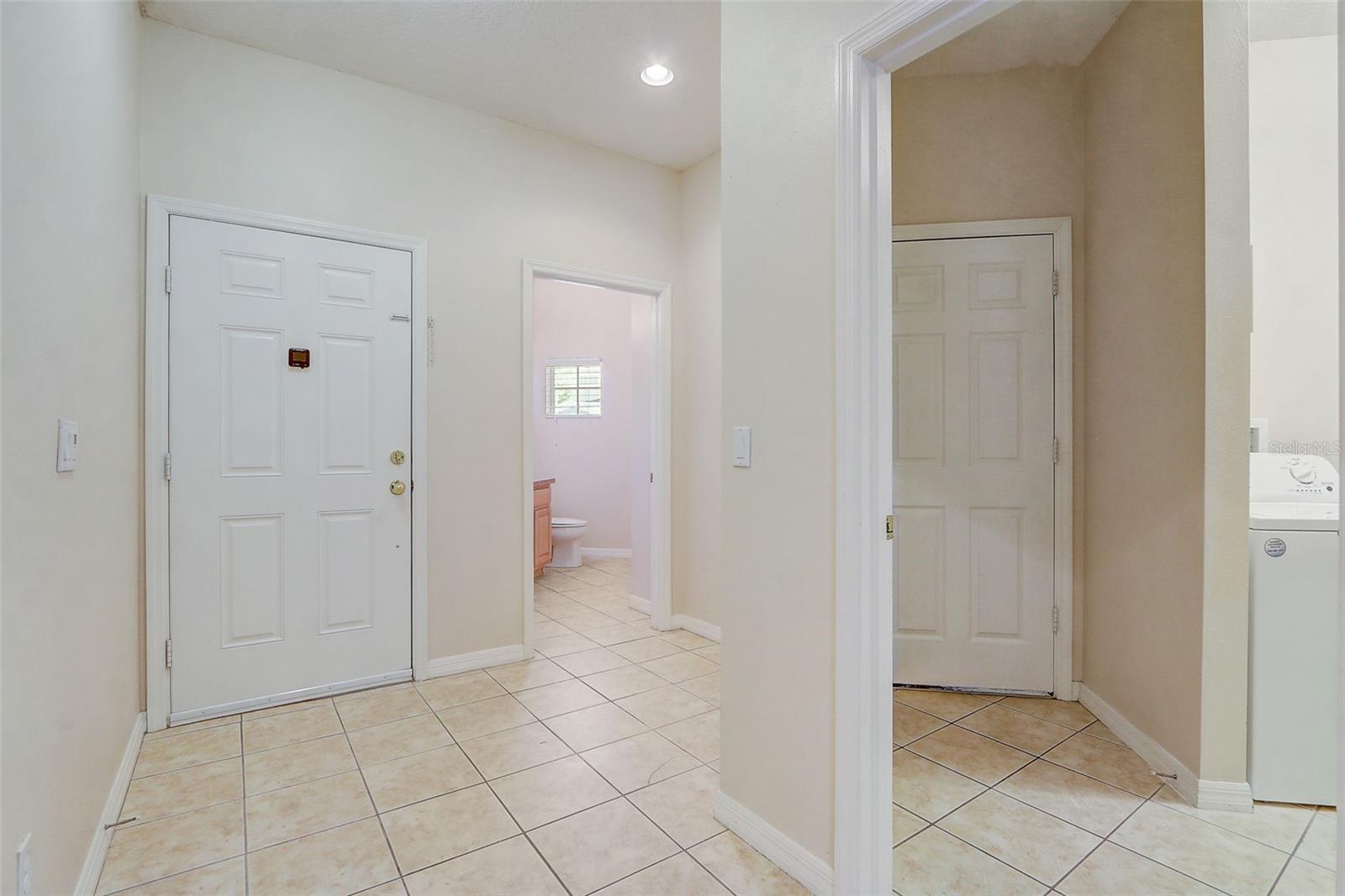1305 SANDSTONE RUN — photo 4