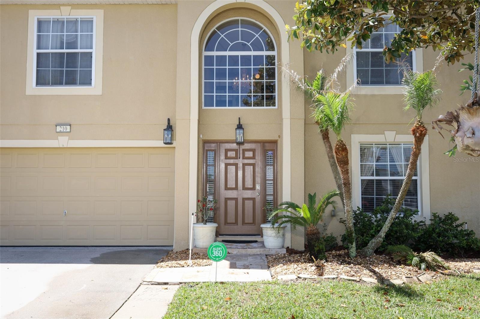210 PINEFIELD DR — photo 2