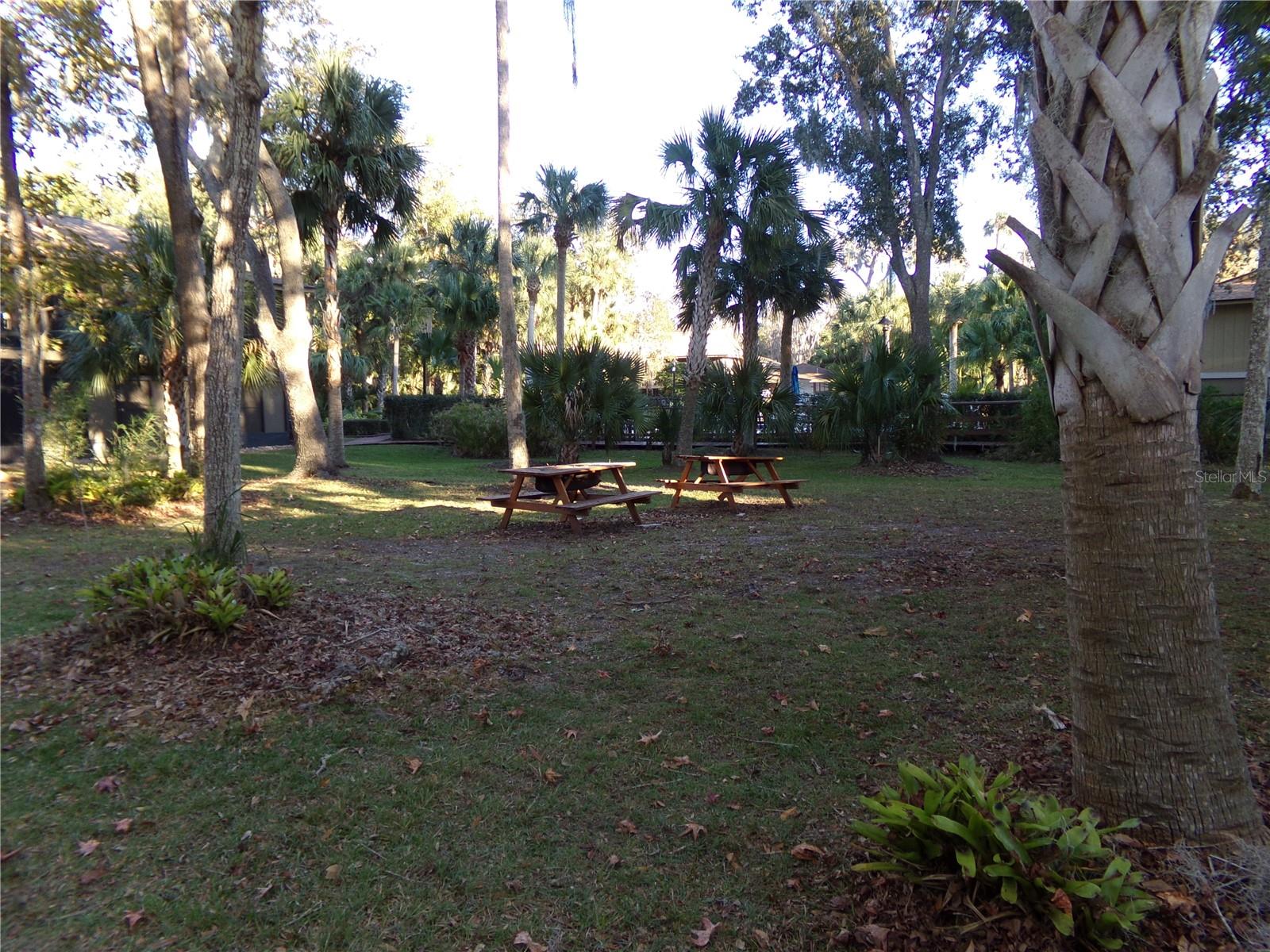 110 CYPRESS WOODS CT #5C — photo 5