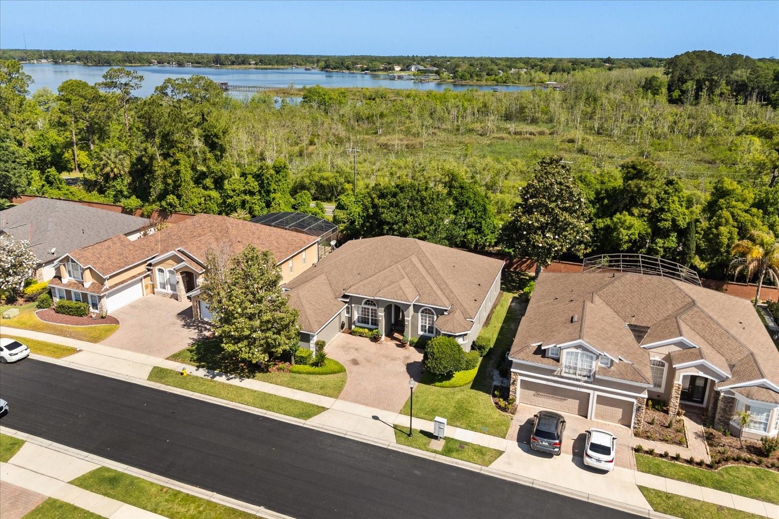 2210 NORTHUMBRIA DR — photo 7