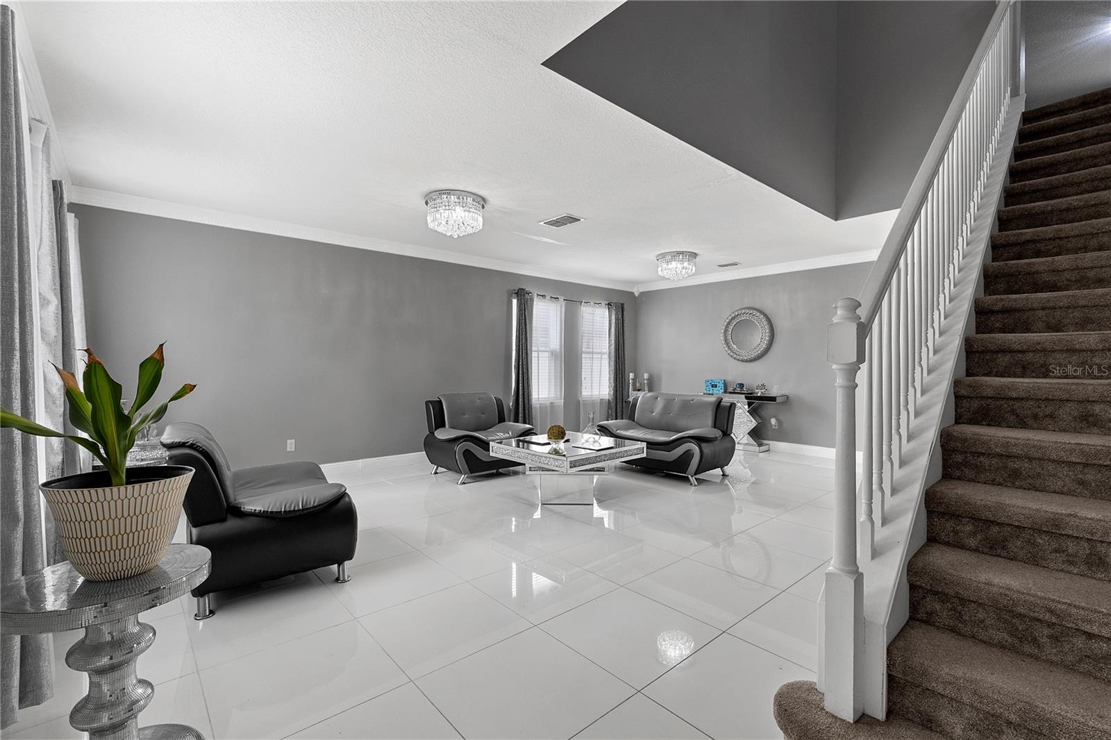 963 SPRINGS LANDING DR — photo 2