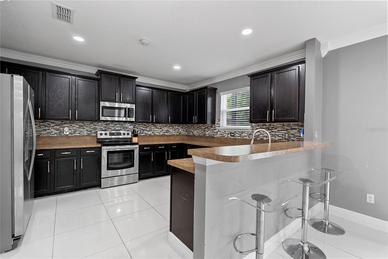 963 SPRINGS LANDING DR — photo 6
