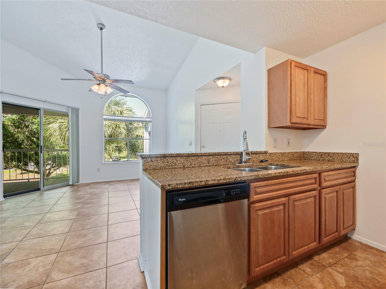 2569 GRASSY POINT DR #309 — photo 5