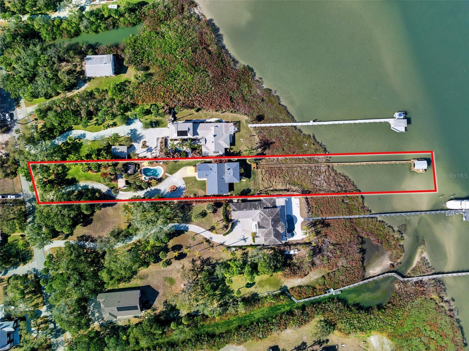 1703 S RIVERSIDE DR — photo 3