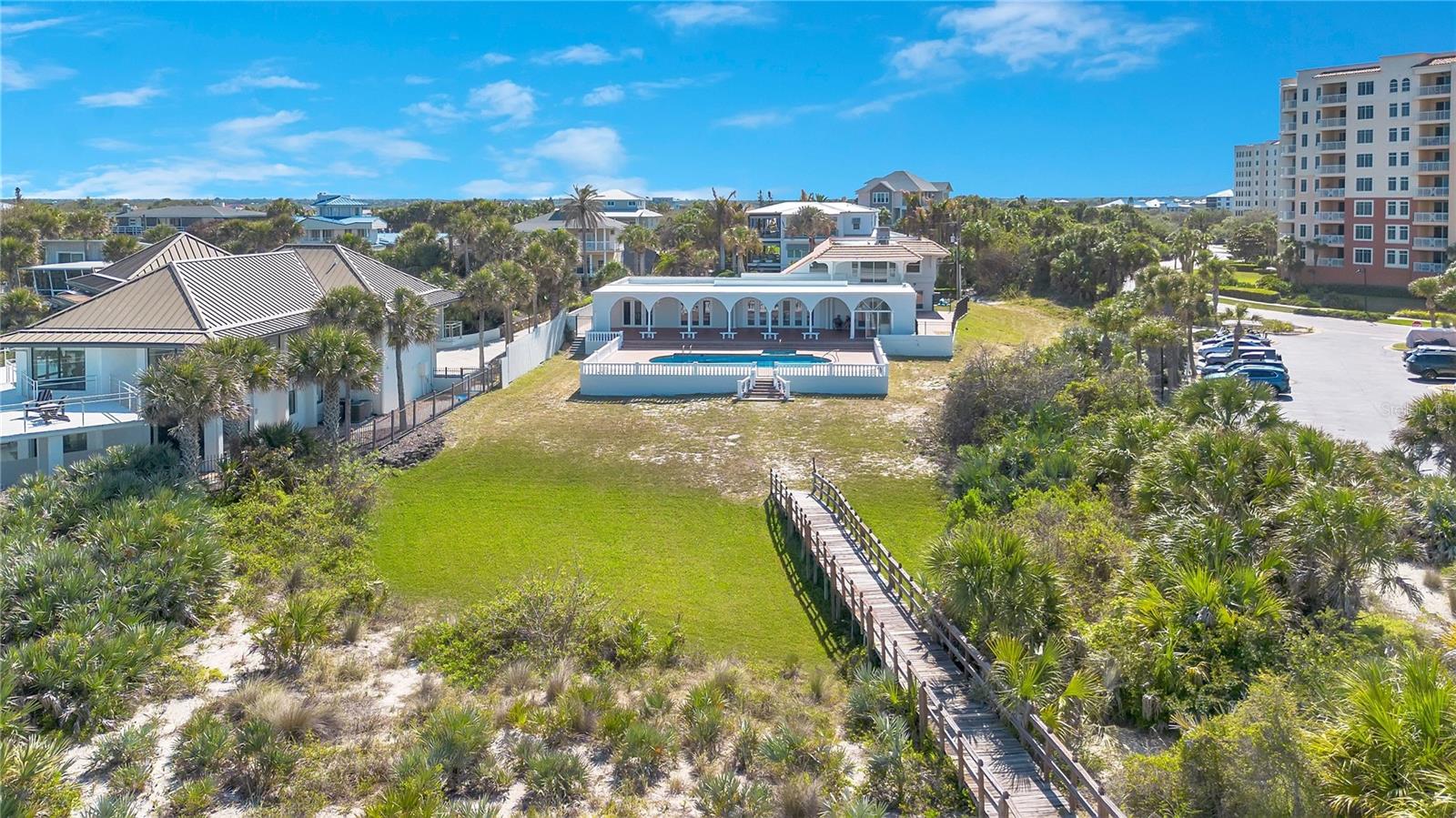 2117 OCEAN DR — photo 4