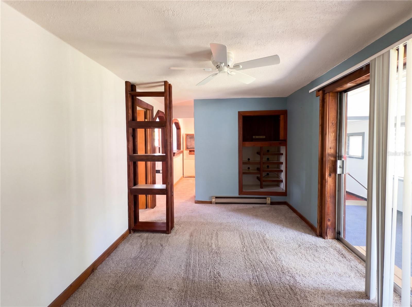 1385 BENDER AVE — photo 7