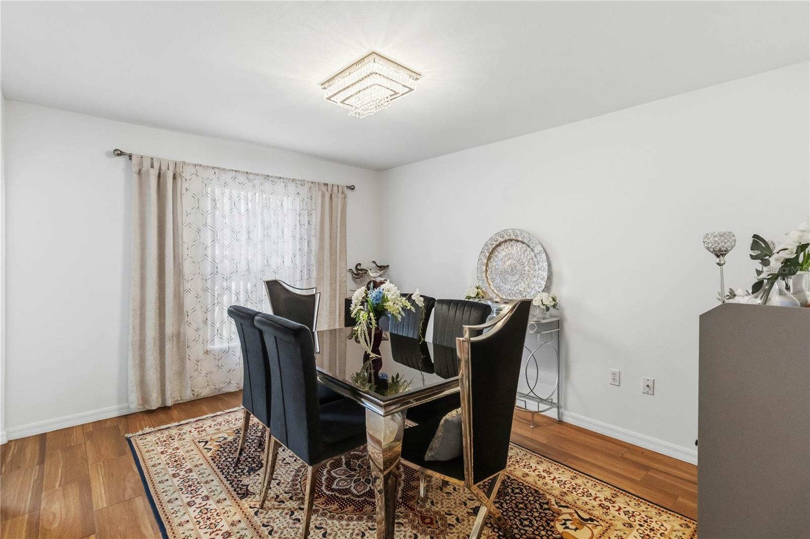 122 CARMEL BAY DR — photo 10