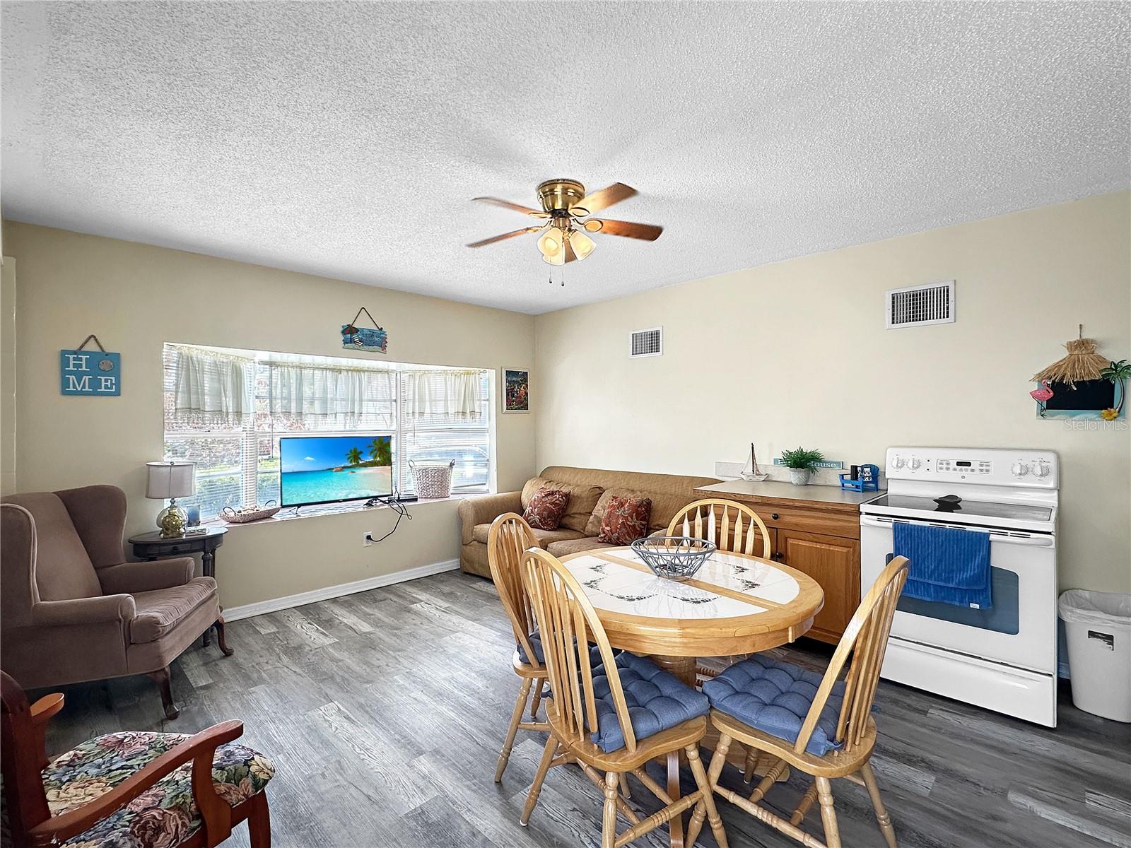 824 GARFISH AVE — photo 12