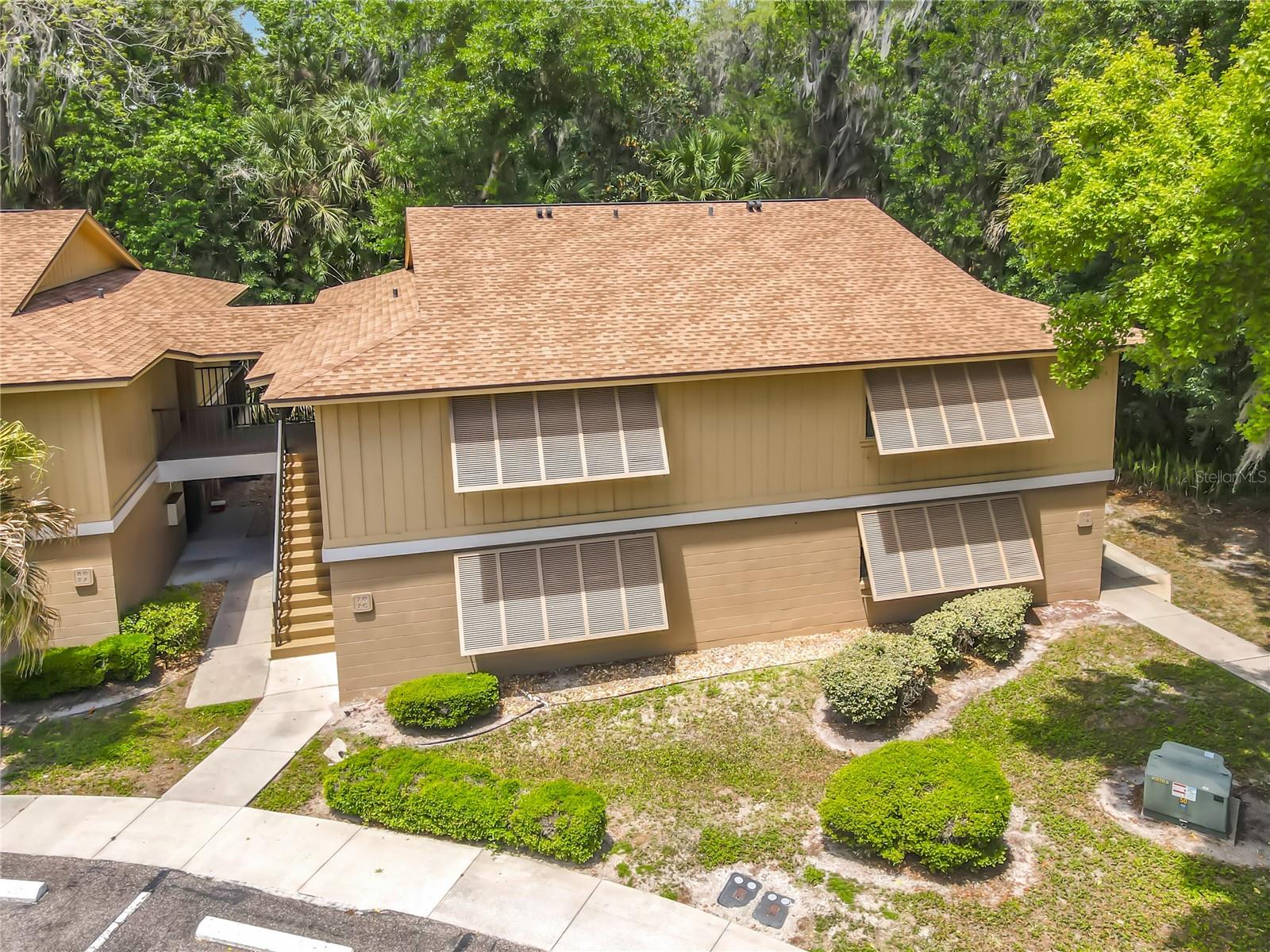 110 CYPRESS WOODS CT #7D — photo 2