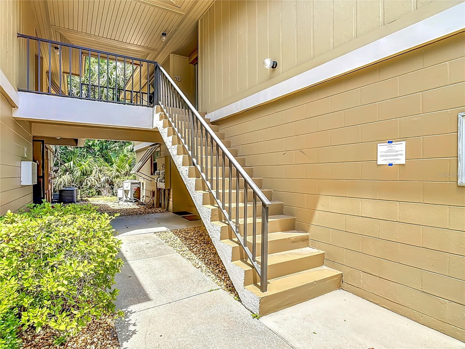 110 CYPRESS WOODS CT #7D — photo 5