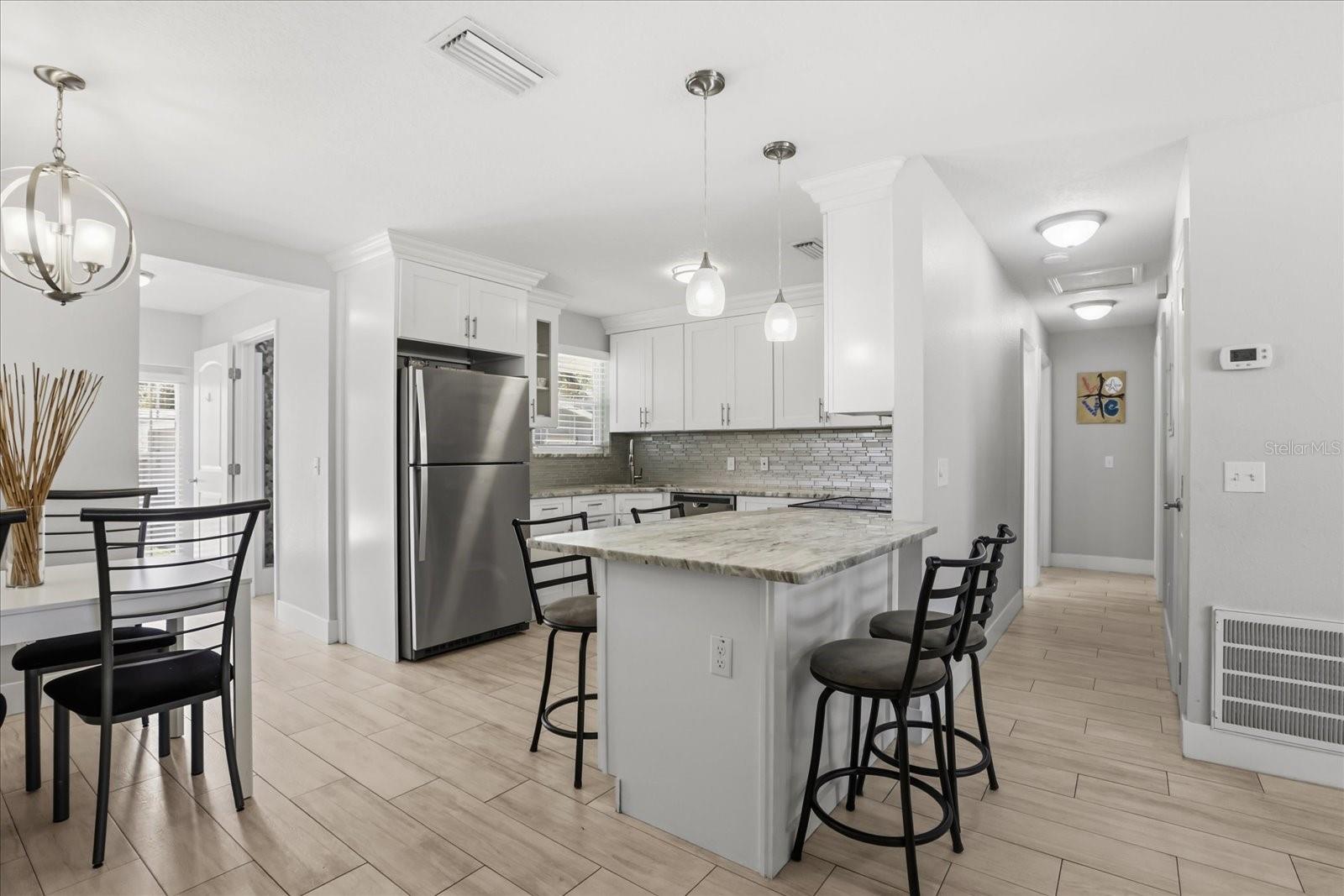 159 HOLLAND RD — photo 8