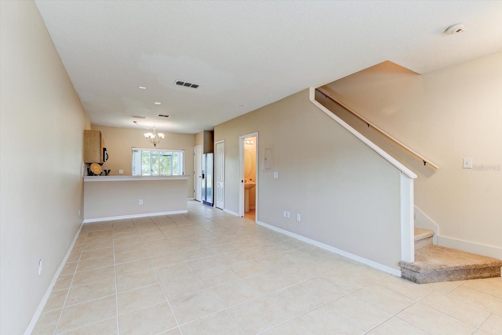 509 WILTON CIR — photo 10