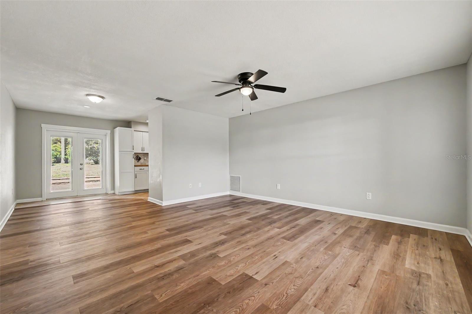 756 SHAFTON AVE — photo 4