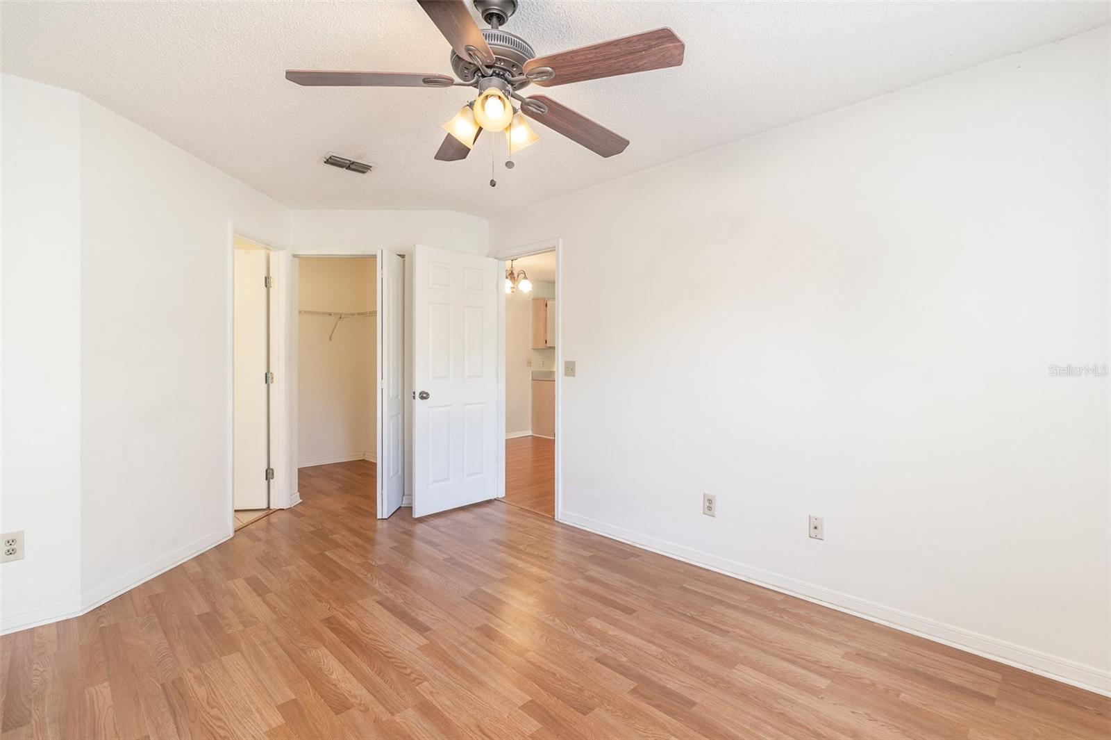 717 SECRET HARBOR LN #203 — photo 9