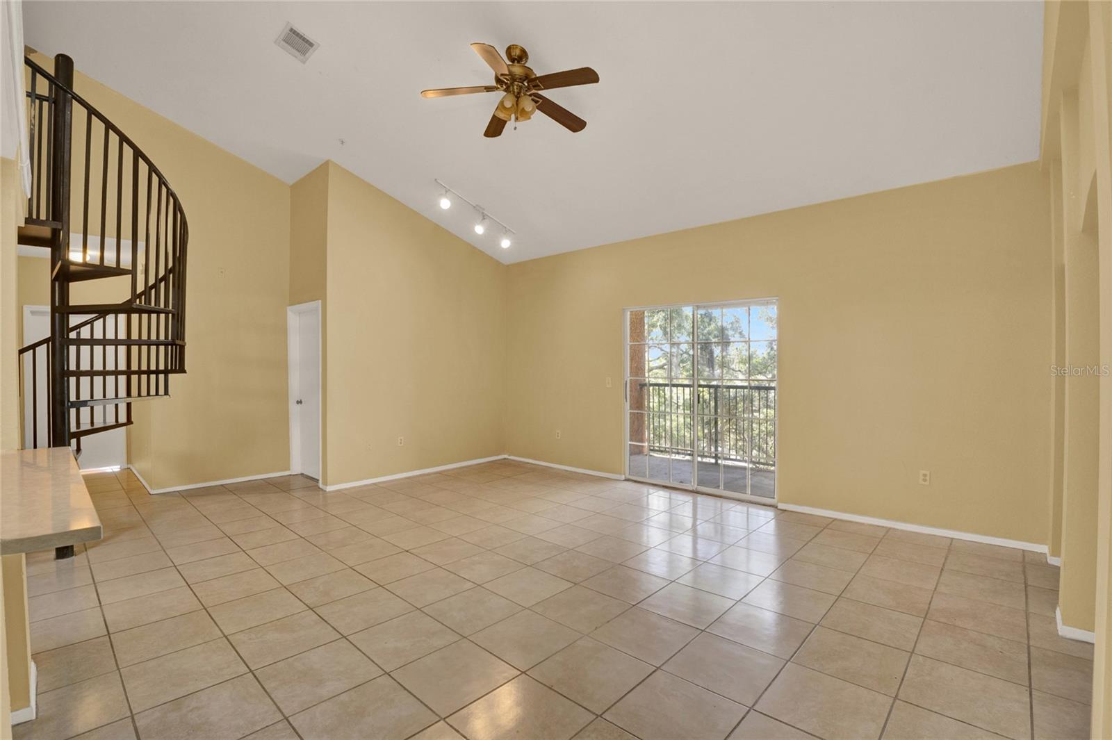 1325 ROTONDA PT #337 — photo 3