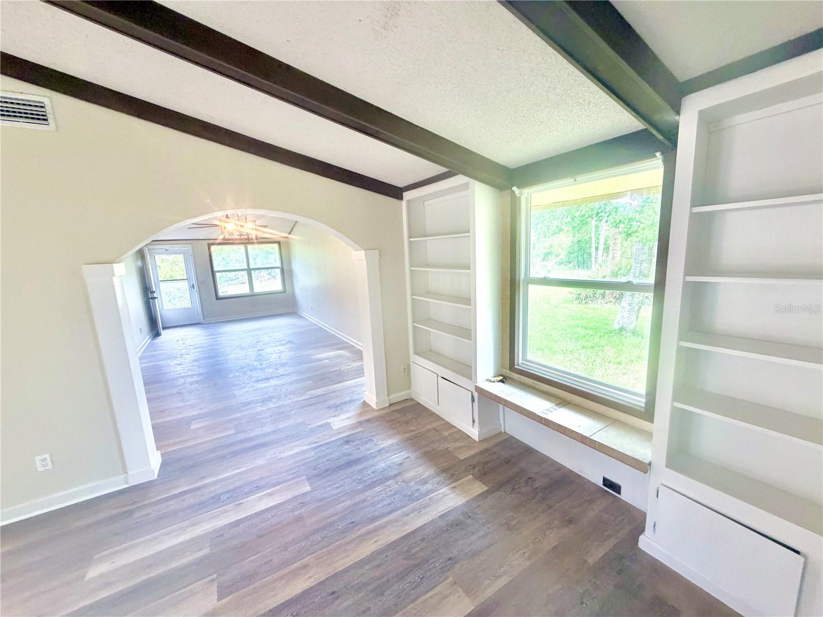375 PINE WOODS RD — photo 5
