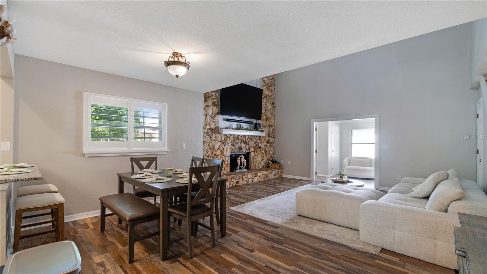 108 GREBE CT — photo 12