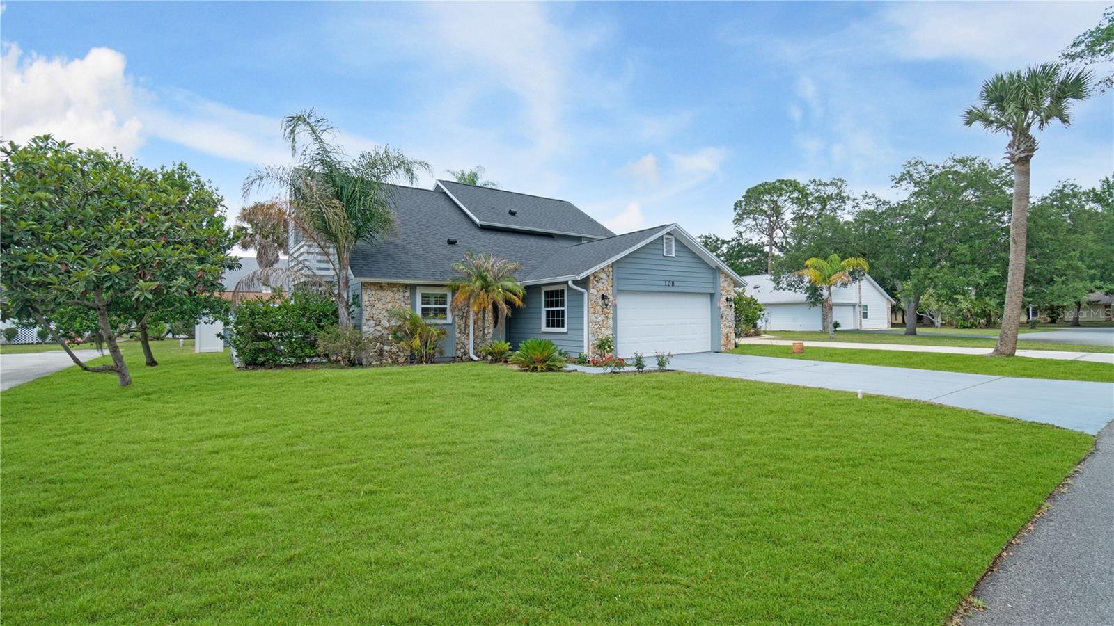108 GREBE CT — photo 4