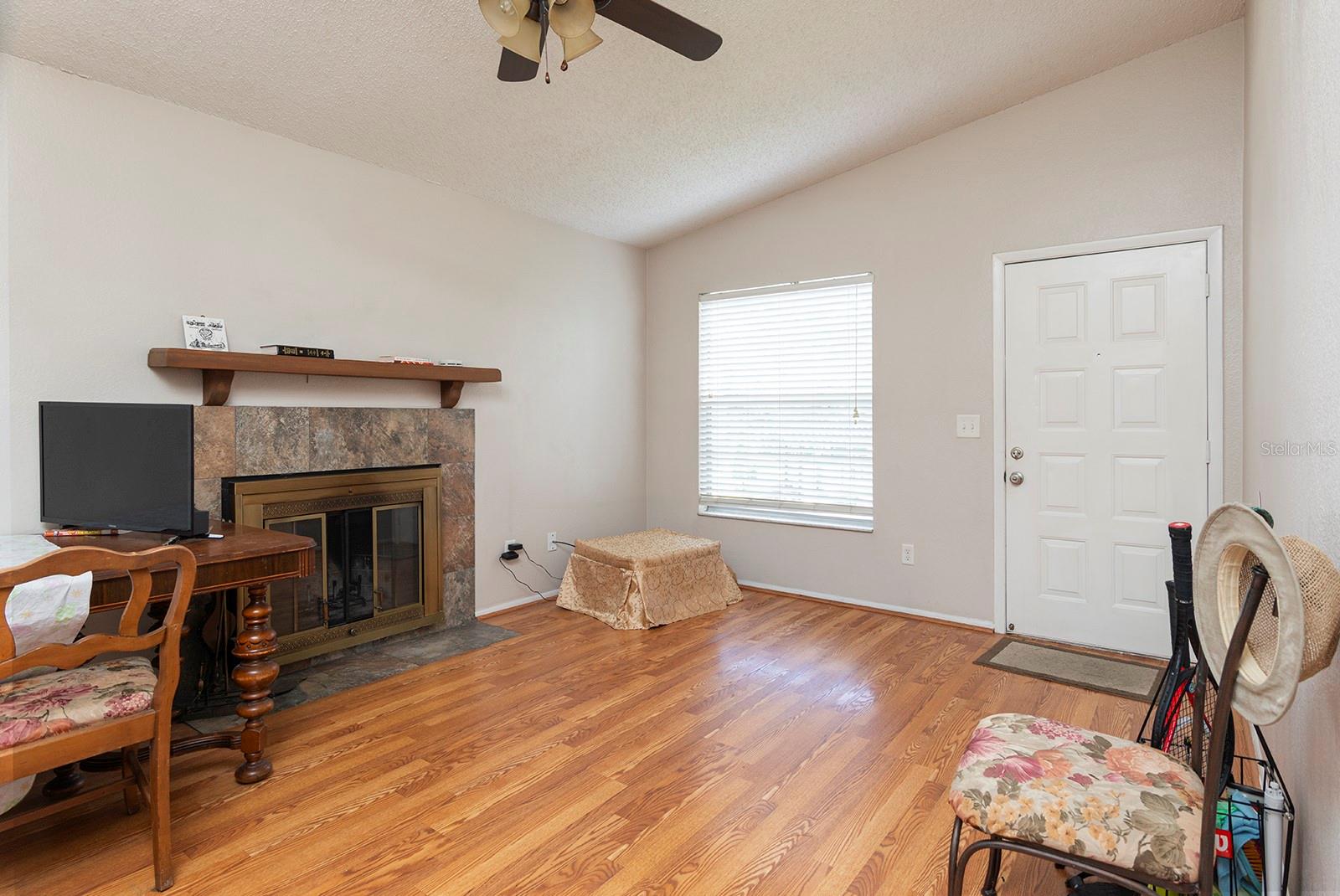 507 NORTHLAKE DR #507 — photo 2