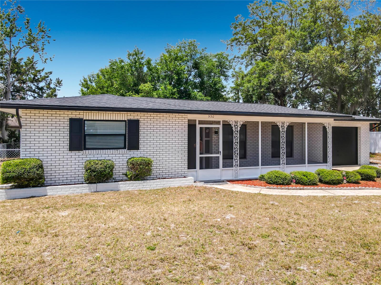 930 TROY DR — photo 2