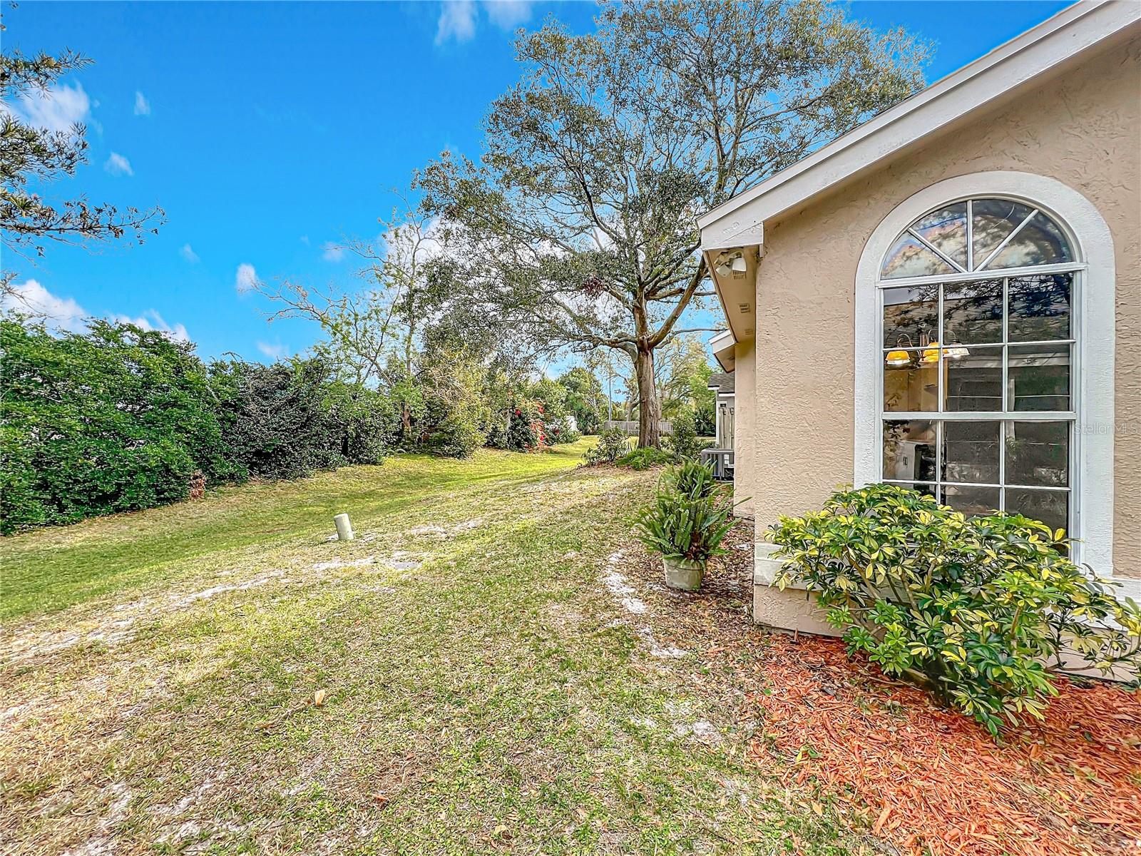 310 SUNVISTA CT — photo 4