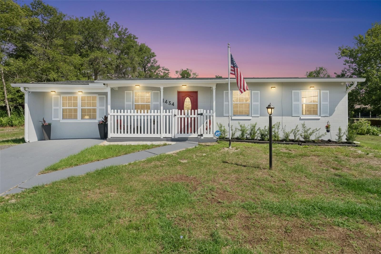 1434 DELTONA BLVD — photo 3