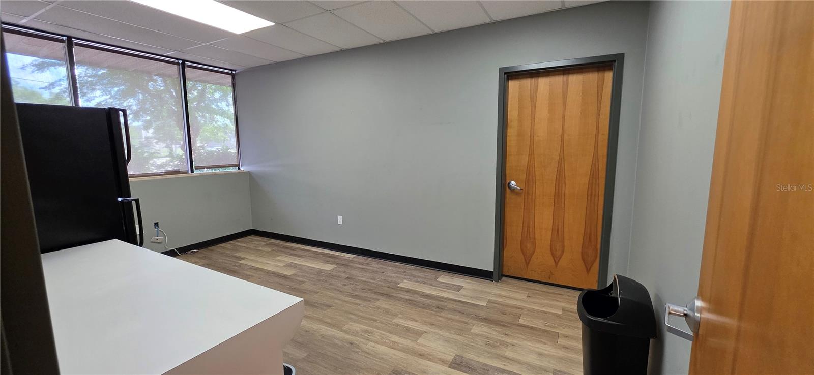 402 CHAIRMAN CT — photo 6