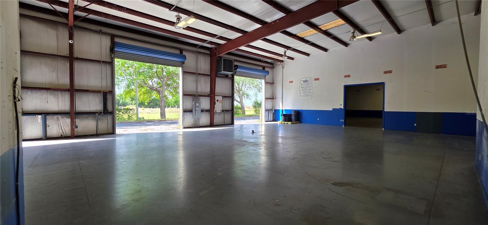 402 CHAIRMAN CT — photo 10