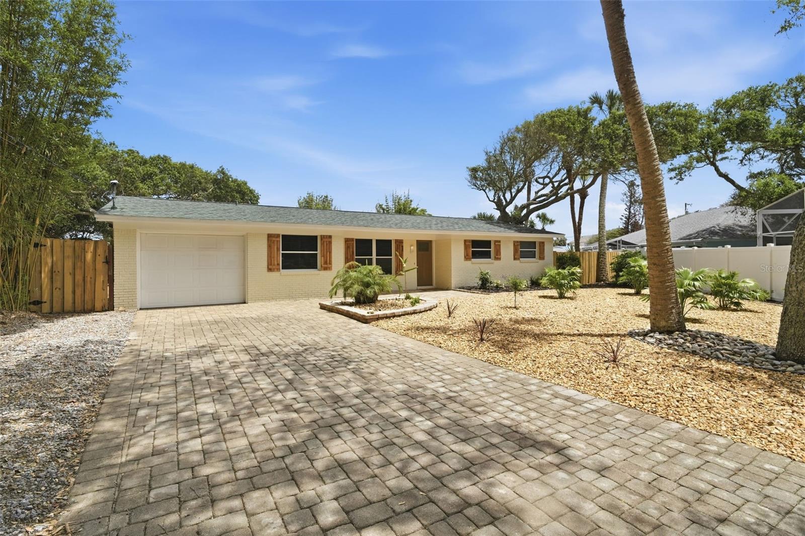 1 CARLEY CIR — photo 4