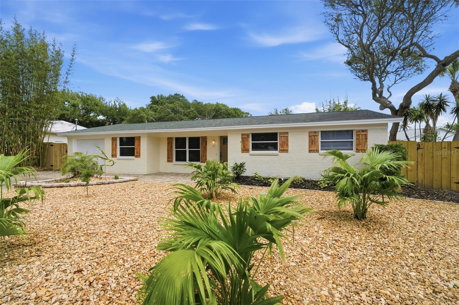 1 CARLEY CIR — photo 6