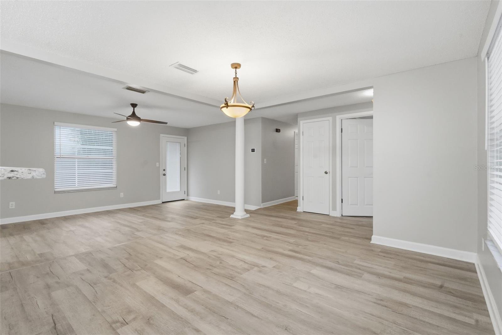 1 CARLEY CIR — photo 10