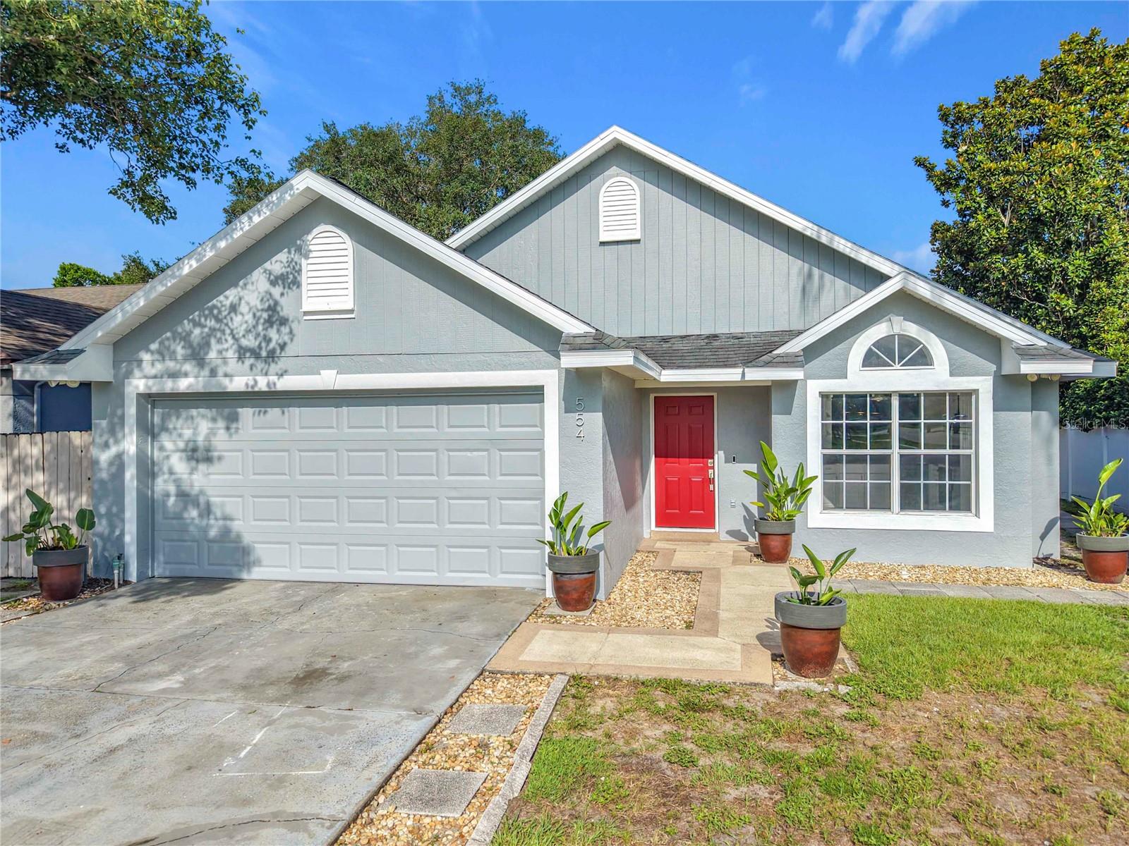 554 WHITTINGHAM PL — photo 2