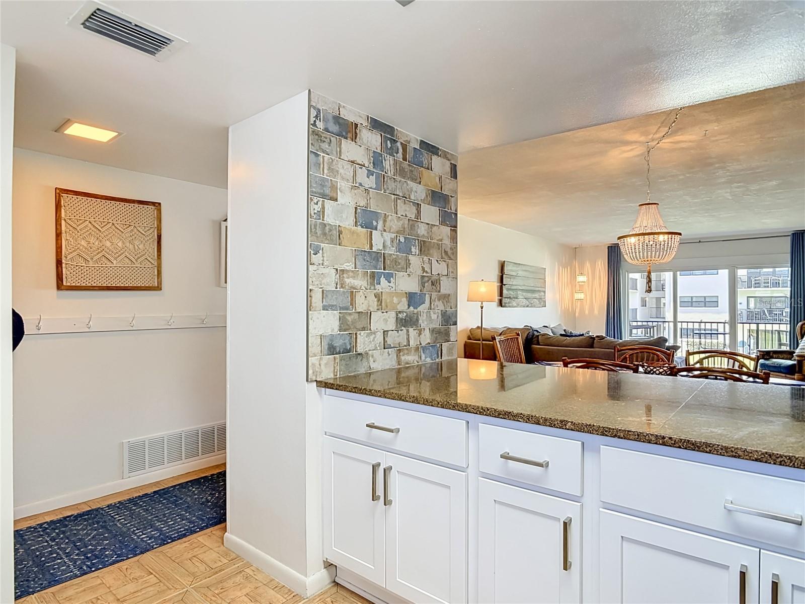 2100 OCEAN SHORE BLVD #2070 — photo 9