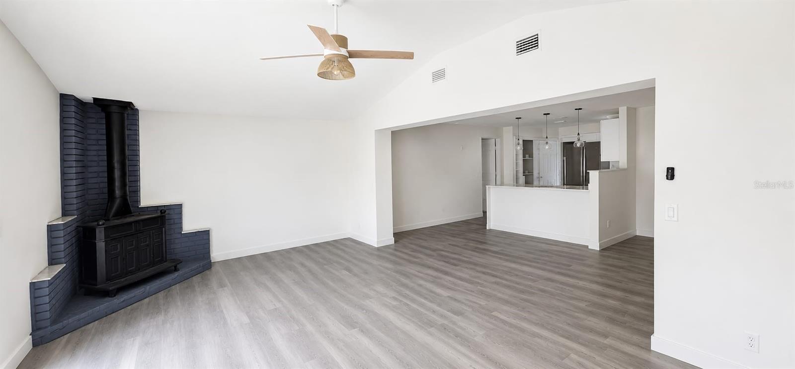 1080 LANDERS ST — photo 3