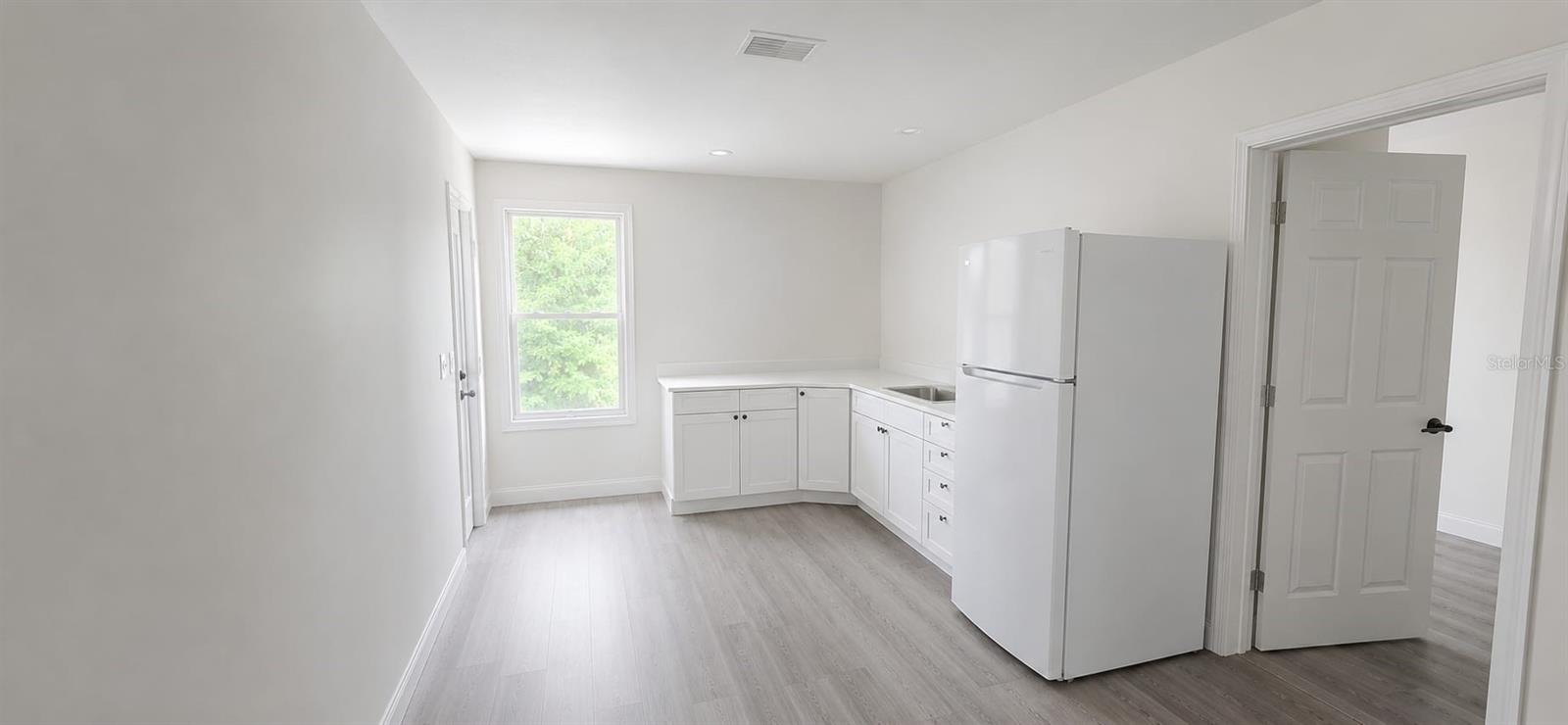 1080 LANDERS ST — photo 10