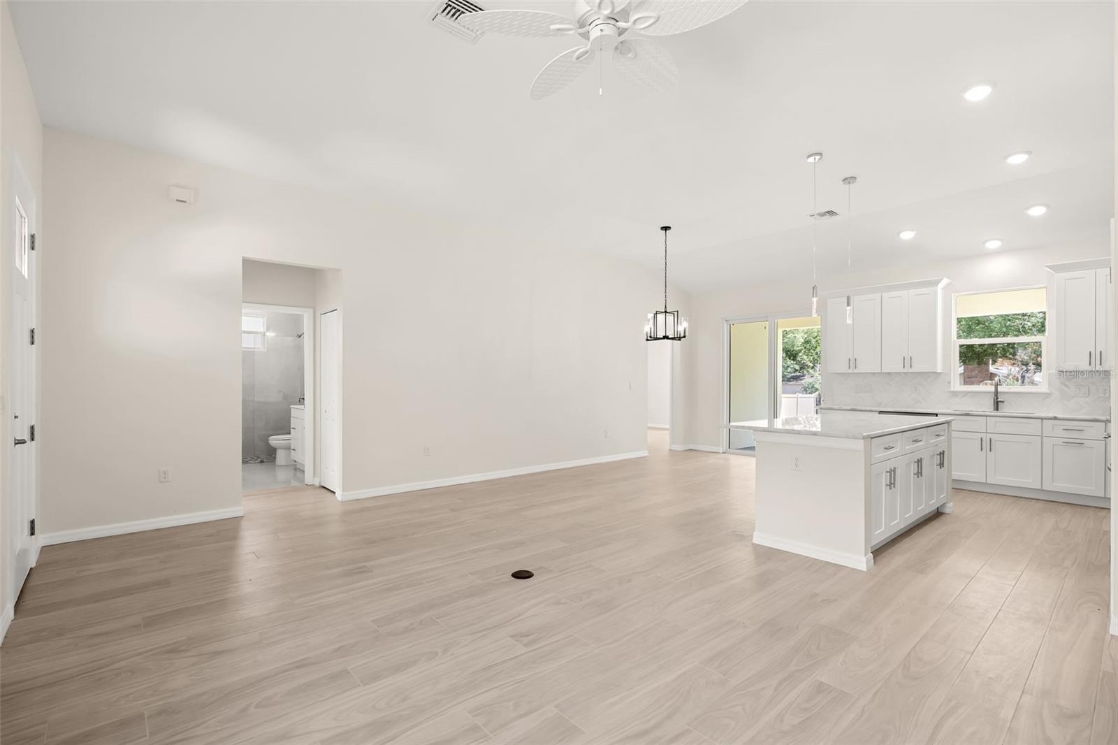 247 DEBARY DR — photo 8