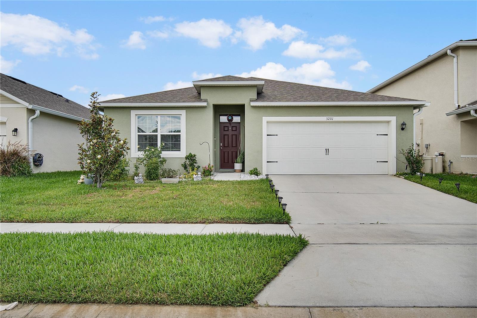 3201 EASTGROVE TER