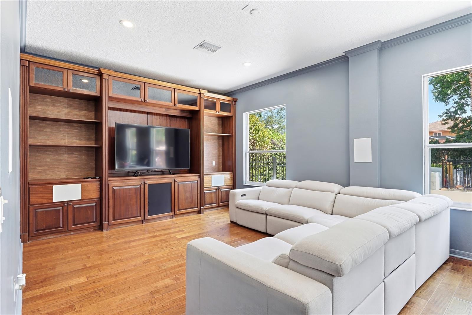 1707 COTTONWOOD CREEK PL — photo 9