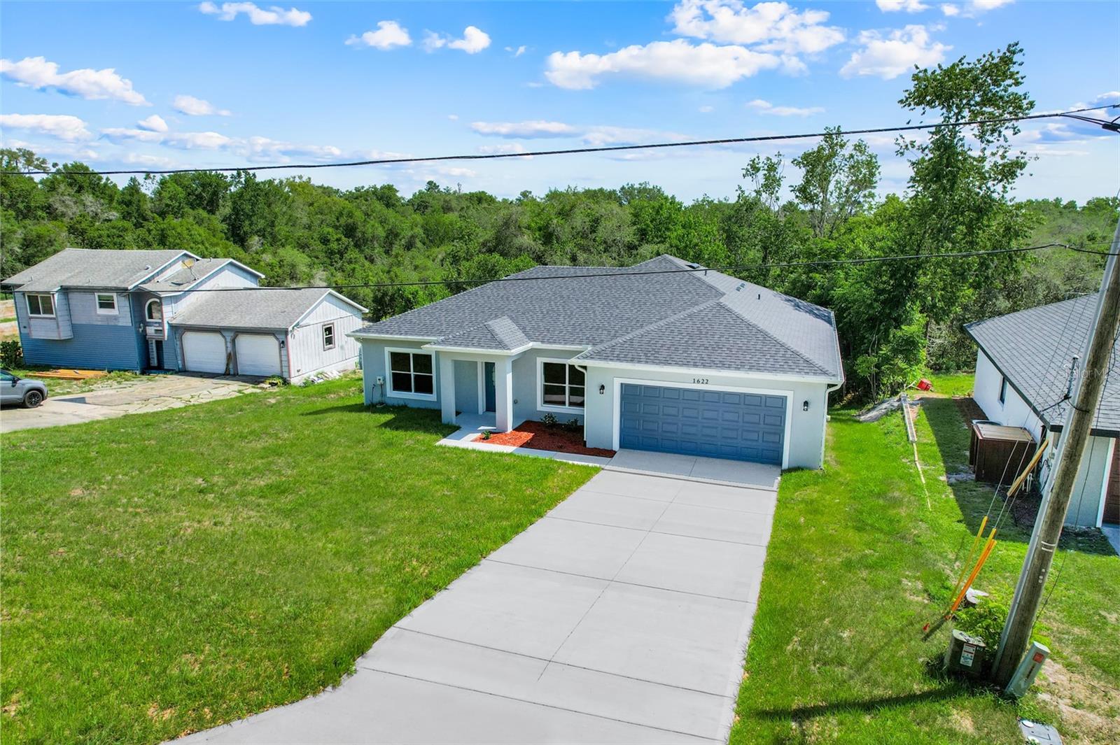 1622 N MERRICK DR — photo 7