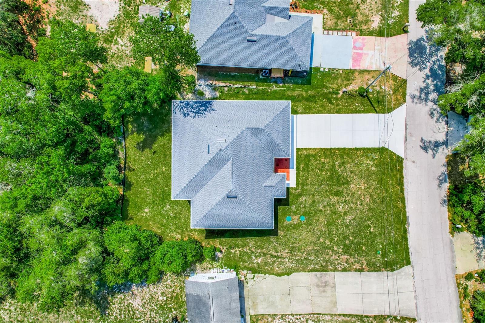 1622 N MERRICK DR — photo 8