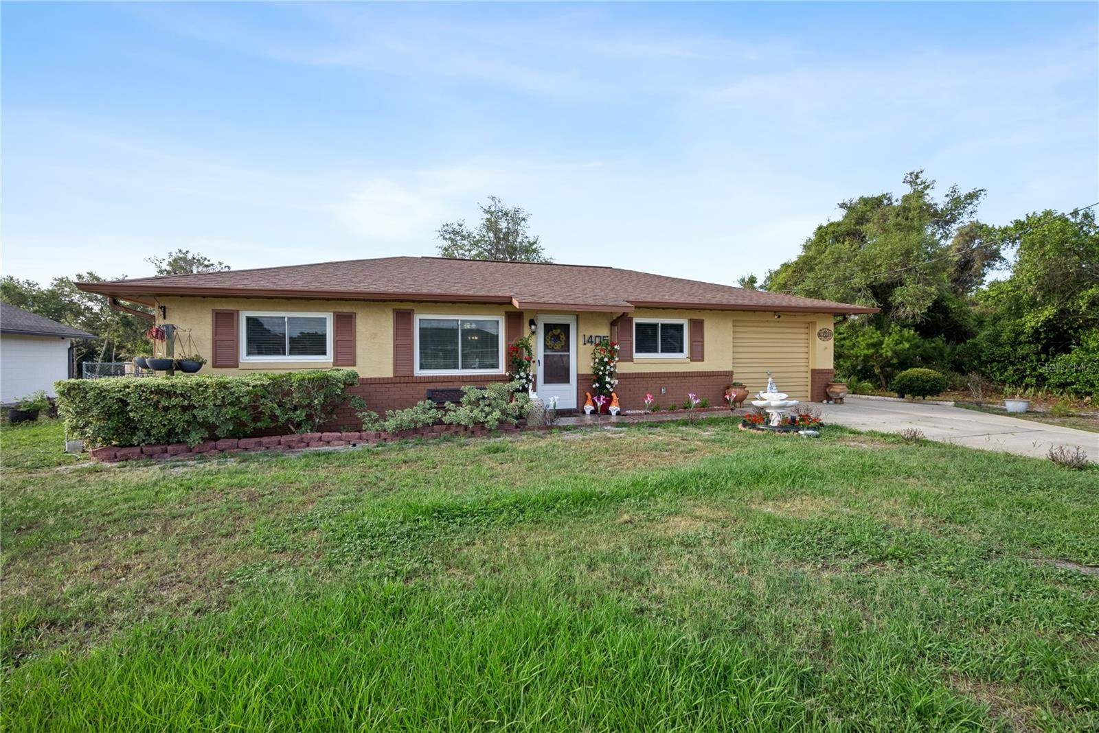1405 CORONET DR