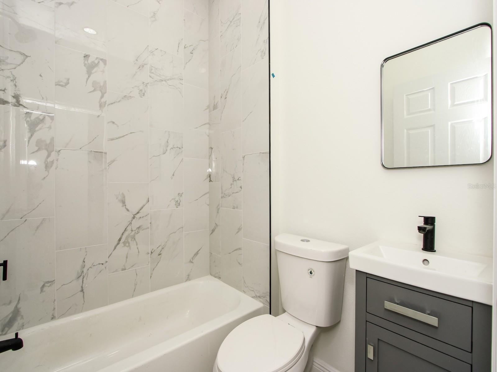 2060 DIXIE AVE — photo 6