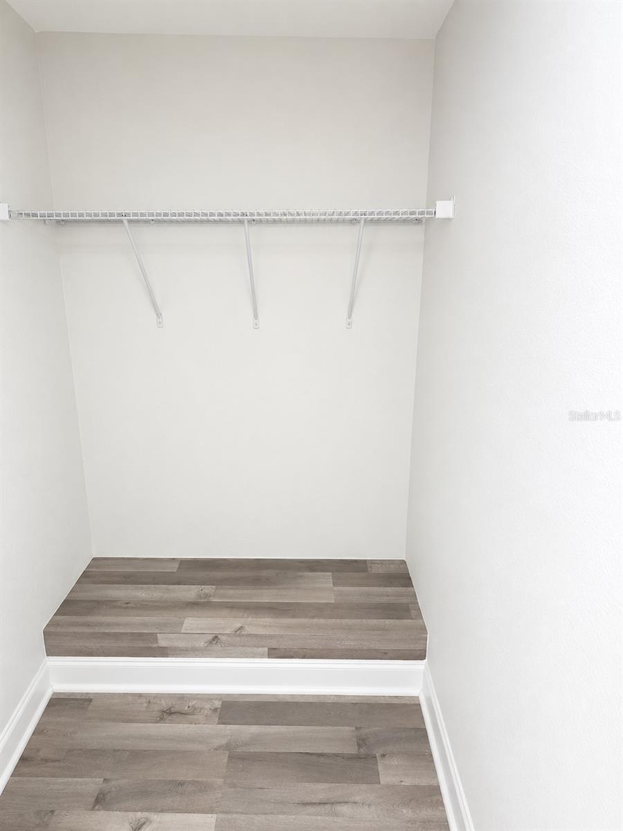 3237 LONDON AVE — photo 11