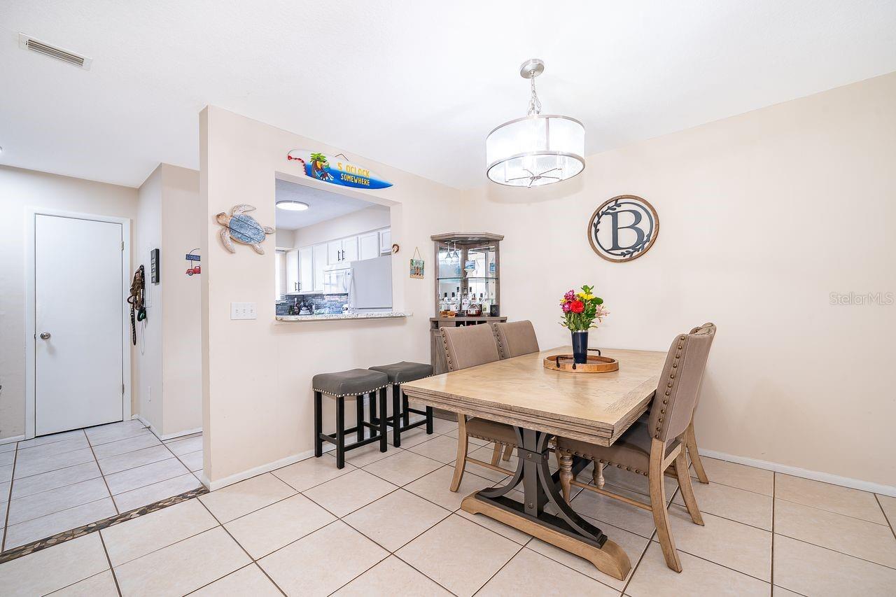 129 WHITE FAWN DR #1290 — photo 4